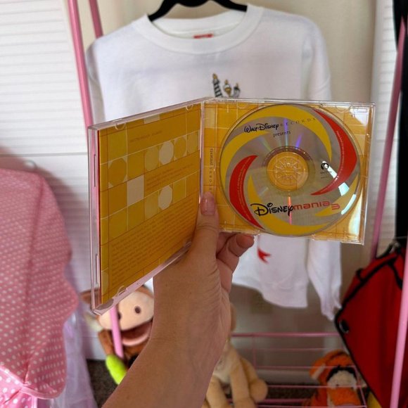DISNEY MANIA 3 CD - Picture 3 of 3